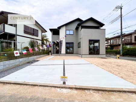 ԏ@ԃXy[X2䕪܂IZJhJ[͂AoCN⎩]ԂȂǂuꏊɍ܂Byn̔JÒz