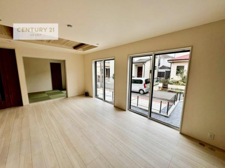 rO@傫ȑ炽Ղ̗z閾邢rOBĴ郊rOŉƑĉ났̎Ԃ߂܂B