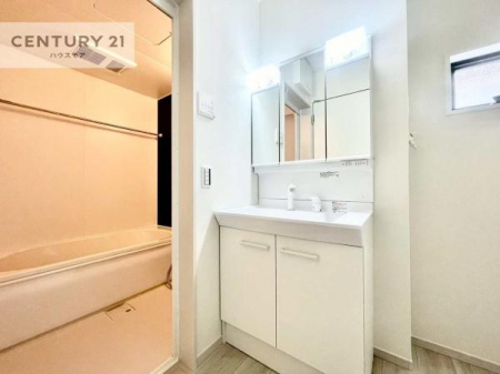 ʑEʏ@t̖邢ʎłICɓւłĐɕۂƂł܂IRނ̂łς̎dオǂȂ܂ˁI