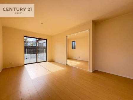 rO@傫ȑ炽Ղ̗z閾邢rOBĴ郊rOŉƑĉ났̎Ԃ߂܂B