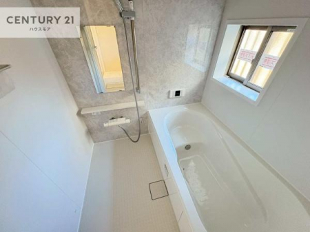 @LXoXň̔tbVBL΂̂ŁAɂƐZ܂ˁĨoX^Cy݂ɂȂ܂B