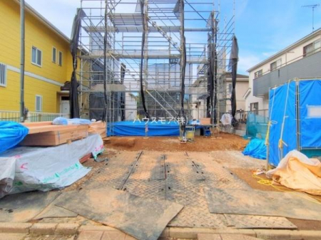 ԏ@ԃXy[X2䕪܂IZJhJ[͂AoCN⎩]ԂȂǂuꏊɍ܂B