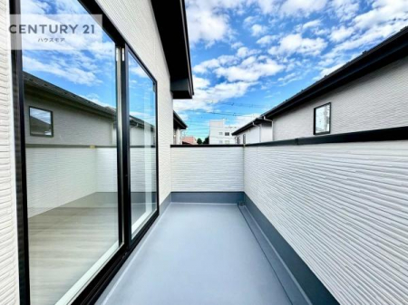 oRj[@zǍDȃoRj[łIꂽɂ͐nJIȎԂy߂܂B
