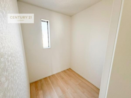 \z}()@Ղ[ZԁB[˂܂I
[Xy[XƂĂ͂Aւ̋Ԃɂ҂łIidlj