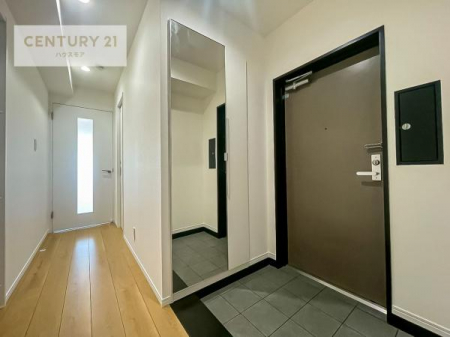 ց@~[tV[Y{bNXtȂ̂ŁAւЕt|₷łI
XbLւŌ˂JuԁÂSnԂo}Ă܂B