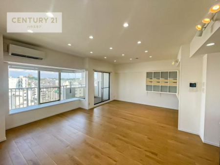 rO@傫ȑ炽Ղ̗z閾邢rOBĴ郊rOŉƑĉ났̎Ԃ߂܂B