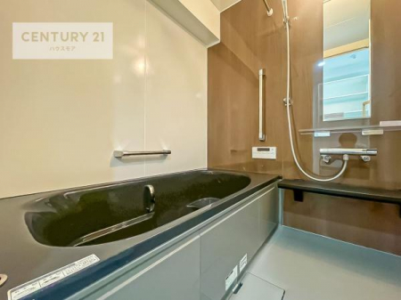 @LXoXň̔tbVBL΂̂ŁAɂƐZ܂ˁĨoX^Cy݂ɂȂ܂B