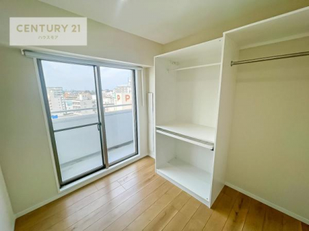 m@SĂ̗mɎ[Xy[XĂ邽߁Aߗނpi̐₷AƋŏɗ}ĂLg܂B