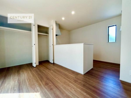 rO@rOŜnΖʃLb`Ȃ̂ŁAql̗lqȂƂłqĂ₷SȊԎłI