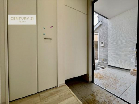 ց@V[Y{bNXtȂ̂ŁAւЕt|₷łI
XbLւŌ˂JuԁÂSnԂo}Ă܂B
