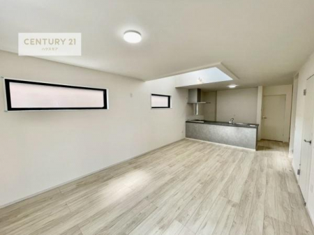 rO@SnǂrO͉ƑRƏW܂܂BƑcR̎ԂłBƑƁAw[Ԃ߂łˁB邭JIȋԂłB