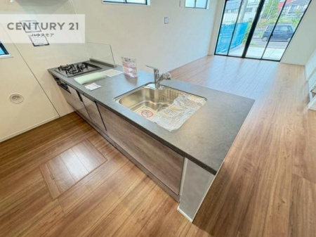 Lb`@lC̑ΖʎVXeLb`̗pĂ܂IƑ̃R~jP[VRƑ݌vłB
qlɂڂ͂̂ŊłˁB[͂܂I