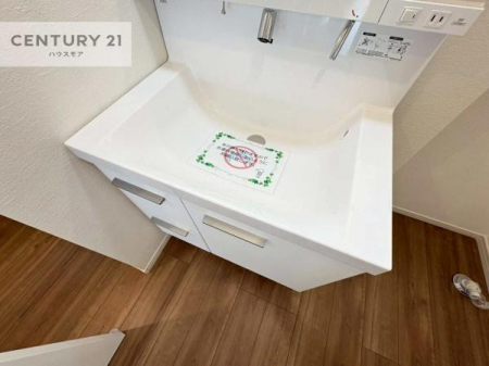 ʑEʏ@[ʑ{ÉA˂ɂ̂łꂪyXIۂĂ܂I
LCȐʏŎ̃`x[Vオ܂ˁI