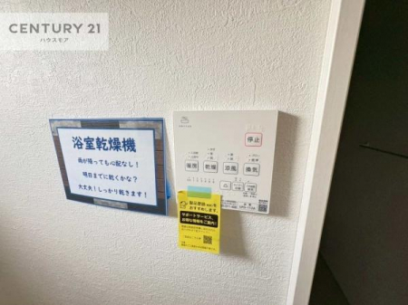 ̑@g[tĂ閣͓IȎdlłI~̓q[gVbN̗\hɂg܂B
J̓ł󕨂̂ŁA󕨂ߍ݂ɂI