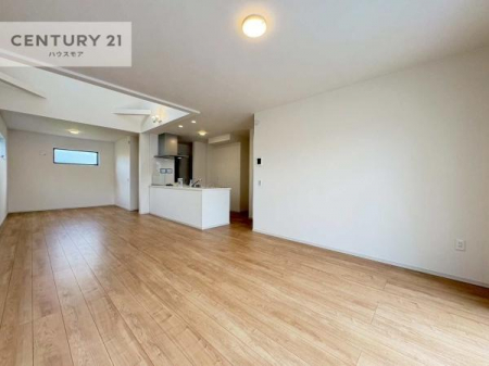 rO@LXrO_CjOXy[XI肨HB΂yԂ߂܂BX̔܂I
zVЕt֗łI