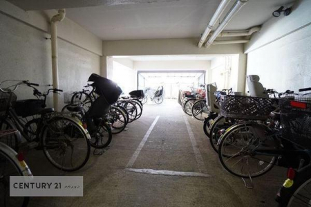 ̑p@֏ꊮŁAq܂̎]ԂʋΗp̎]ԂSĒu܂BƑɂꂵ֗ȐݔłB