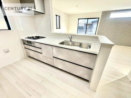 Lb`@lC̑ΖʎVXeLb`̗pĂ܂IƑ̃R~jP[VRƑ݌vłB
qlɂڂ͂̂ŊłˁBLXgĉKɍƂi݂܂B