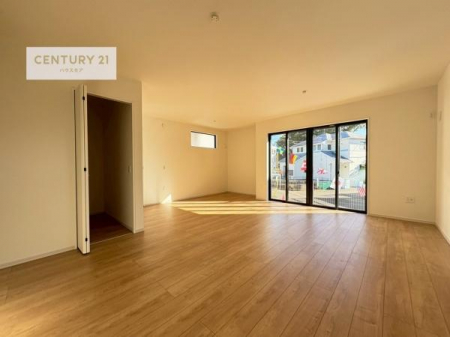 rO@傫ȑ炽Ղ̗z閾邢rOBĴ郊rOŉƑĉ났̎Ԃ߂܂B