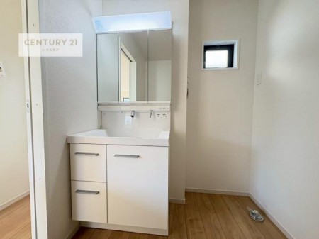 ʑEʏ@Oʋdl̐ʏ́AgȂ݂₷I͎[ɂȂĂ܂BhC[₨ϓЕt̂ŐʑXbLƌ邱Ƃo܂I