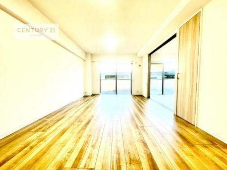 rO@傫ȑ炽Ղ̗z閾邢rOBĴ郊rOŉƑĉ났̎Ԃ߂܂B