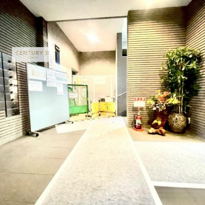 r[@r[͖邭JςłBāAo}Ă܂B
Gx[^[ܘ_I