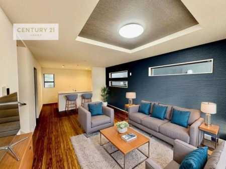 rO@ƋCGp[XłBSnǂrO͉ƑRƏW܂܂BƑcR̎ԂłBƑƁAw[Ԃ߂łˁB邭JIȋԂłB