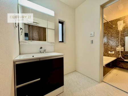 ʑEʏ@Oʋdl̐ʏ́AgȂ݂₷I͎[ɂȂĂ܂BhC[₨ϓЕt̂ŐʑXbLƌ邱Ƃo܂I