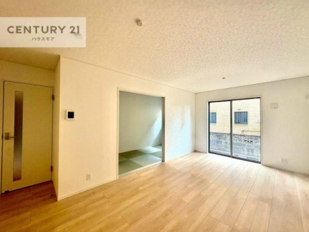 rO@傫ȑ炽Ղ̗z閾邢rOBĴ郊rOŉƑĉ났̎Ԃ߂܂B