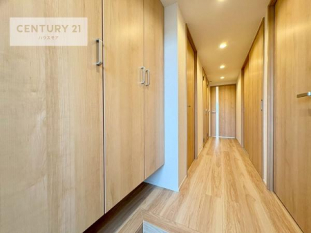 ց@ċAĂĂA܁IȂAD}ĂԂɂȂĂ܂B
邭錺ւłI