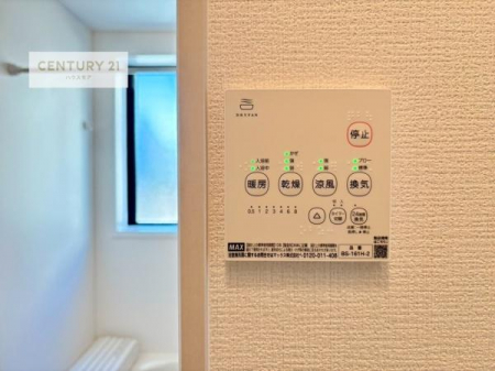 ̑@g[tĂ閣͓IȎdlłI~̓q[gVbN̗\hɂg܂B
J̓ł󕨂̂ŁA󕨂ߍ݂ɂI