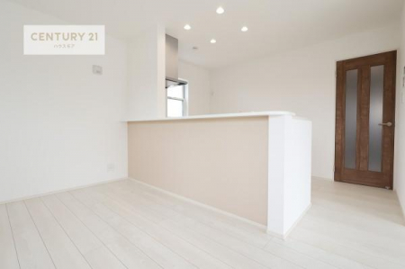 rO@rOŜnΖʃLb`Ȃ̂ŁAql̗lqȂƂłqĂ₷SȊԎłI