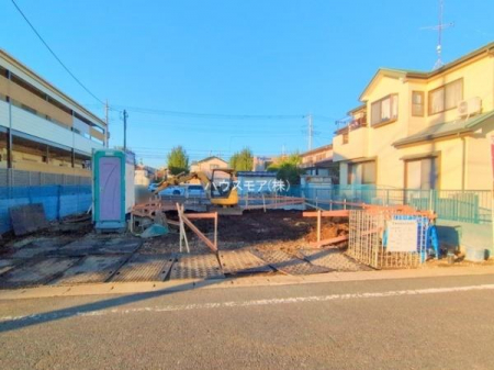 ԏ@ԃXy[X2䕪܂IZJhJ[͂AoCN⎩]ԂȂǂuꏊɍ܂B