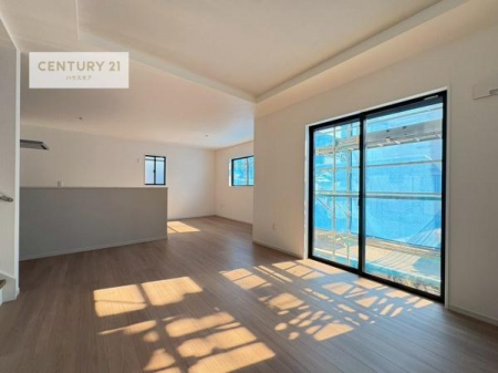 rO@z╗ʂ̗ǂ2KrOBO̎CɂȂ炸AJՂ̋ԂŉƑ̎Ԃ߂܂B