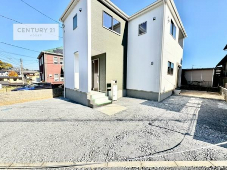 ԏ@ԃXy[X2䕪܂IZJhJ[͂AoCN⎩]ԂȂǂuꏊɍ܂B