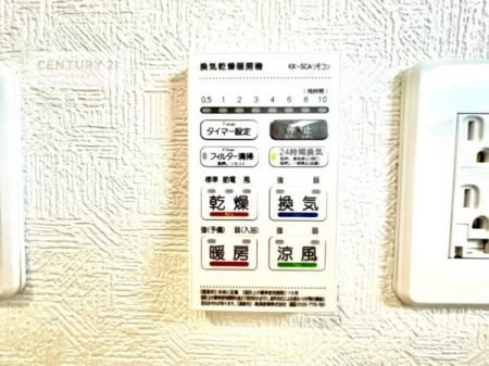 ̑@g[tĂ閣͓IȎdlłI~̓q[gVbN̗\hɂg܂B
J̓ł󕨂̂ŁA󕨂ߍ݂ɂI