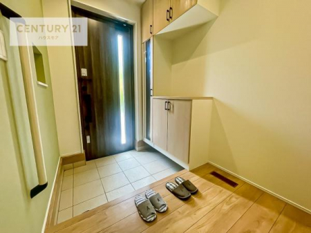 ց@V[Y{bNXtȂ̂ŁAւЕt|₷łI
XbLւŌ˂JuԁÂSnԂo}Ă܂B