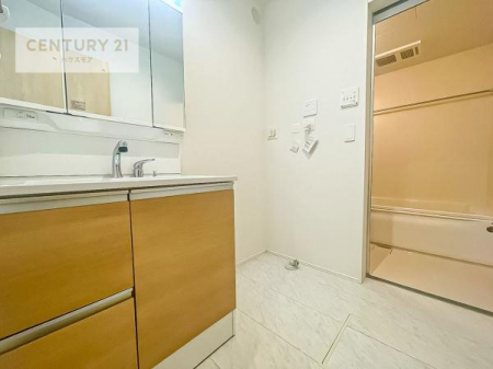 ʑEʏ@gȂ𐮂ʏ́A厖łI̐̂镵͋CoIC悭g܂BLXXy[XłˁI
