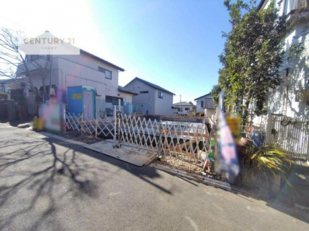 ԏ@ԃXy[X2䕪܂IZJhJ[͂AoCN⎩]ԂȂǂuꏊɍ܂B