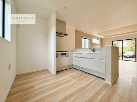 Lb`@Ƃ肠钲Xy[XōƂ₷KȃLb`łI
qlƈꏏɂَqy߂LXXy[XłByԂɂȂ肻łˁI