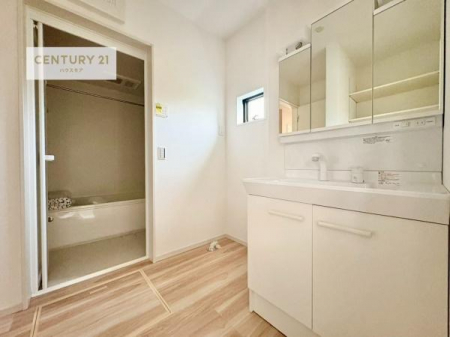 ʑEʏ@Oʋdl̐ʏ́AgȂ݂₷I͎[ɂȂĂ܂BhC[₨ϓЕt̂ŐʑXbLƌ邱Ƃo܂I