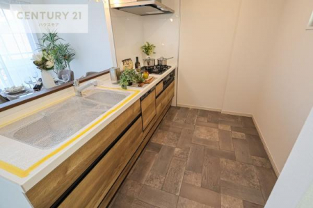 Lb`@Ƃ肠钲Xy[XōƂ₷KȃLb`łI
qlƈꏏɂَqy߂LXXy[XłByԂɂȂ肻łˁI