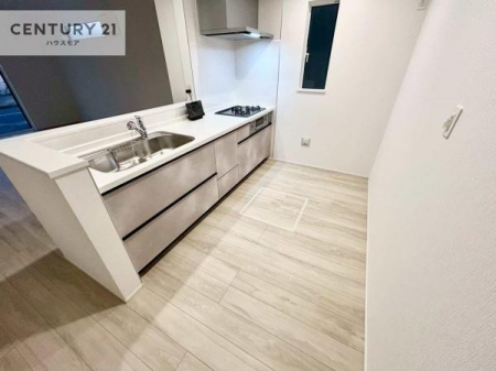 Lb`@lC̑ΖʎVXeLb`̗pĂ܂IƑ̃R~jP[VRƑ݌vłB
qlɂڂ͂̂ŊłˁBLXgĉKɍƂi݂܂B