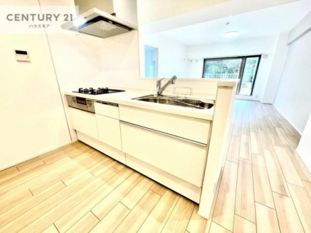 Lb`@lC̑ΖʎVXeLb`̗pĂ܂IƑ̃R~jP[VRƑ݌vłB
qlɂڂ͂̂ŊłˁBLXgĉKɍƂi݂܂B