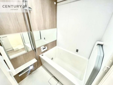 @Ƃ̂oX[IKȃoX^C܂I
1̔ƖĂfGȃN[[VԂɂȂ肻łˁB