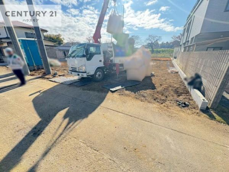 ԏ@ԃXy[X3䕪܂IZJhJ[͂AoCN⎩]ԂȂǂuꏊɍ܂B