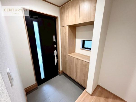 ց@V[Y{bNXtȂ̂ŁAւЕt|₷łI
XbLւŌ˂JuԁÂSnԂo}Ă܂B
