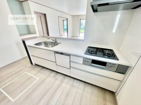 Lb`@lC̑ΖʎVXeLb`̗pĂ܂IƑ̃R~jP[VRƑ݌vłB
qlɂڂ͂̂ŊłˁB[͂܂I