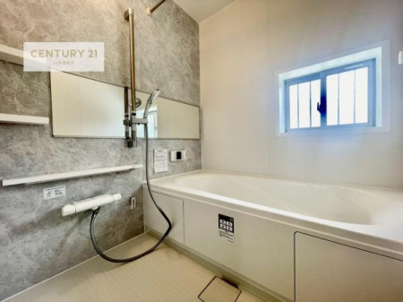 @LXoXň̔tbVBL΂̂ŁAɂƐZ܂ˁĨoX^Cy݂ɂȂ܂B