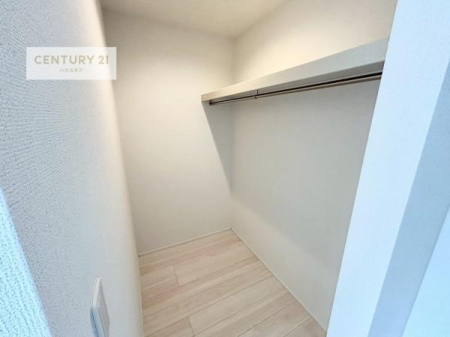 [@e[tI}ȂqlqĂU炩TbƕЕt܂ĨXy[X܂Ƃ肠邨o邱Ƃo܂I