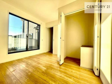 m@oRj[ɖʂĂmłB邭肪ACł܂INāAOɏoĔwLт[ċzǂ}邱Ƃł܂B